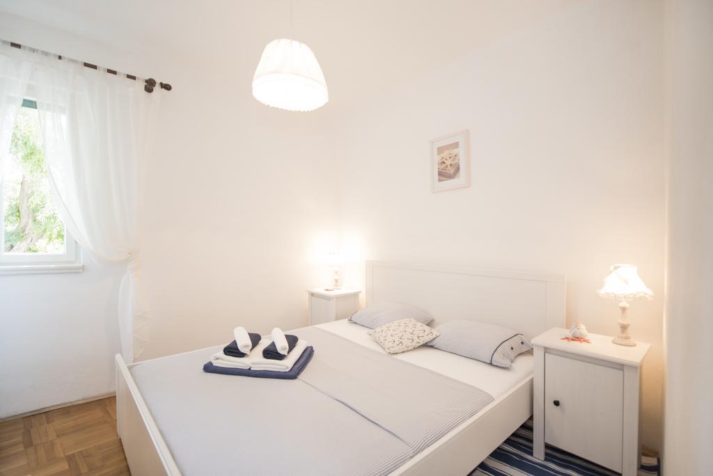 Maritimo Apartment Split Exterior photo