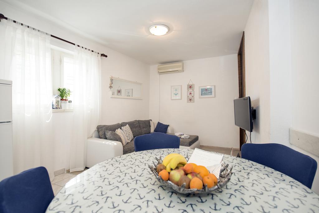 Maritimo Apartment Split Exterior photo